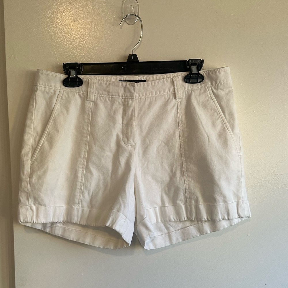 Theory White Tailored Cotton Bermuda Shorts